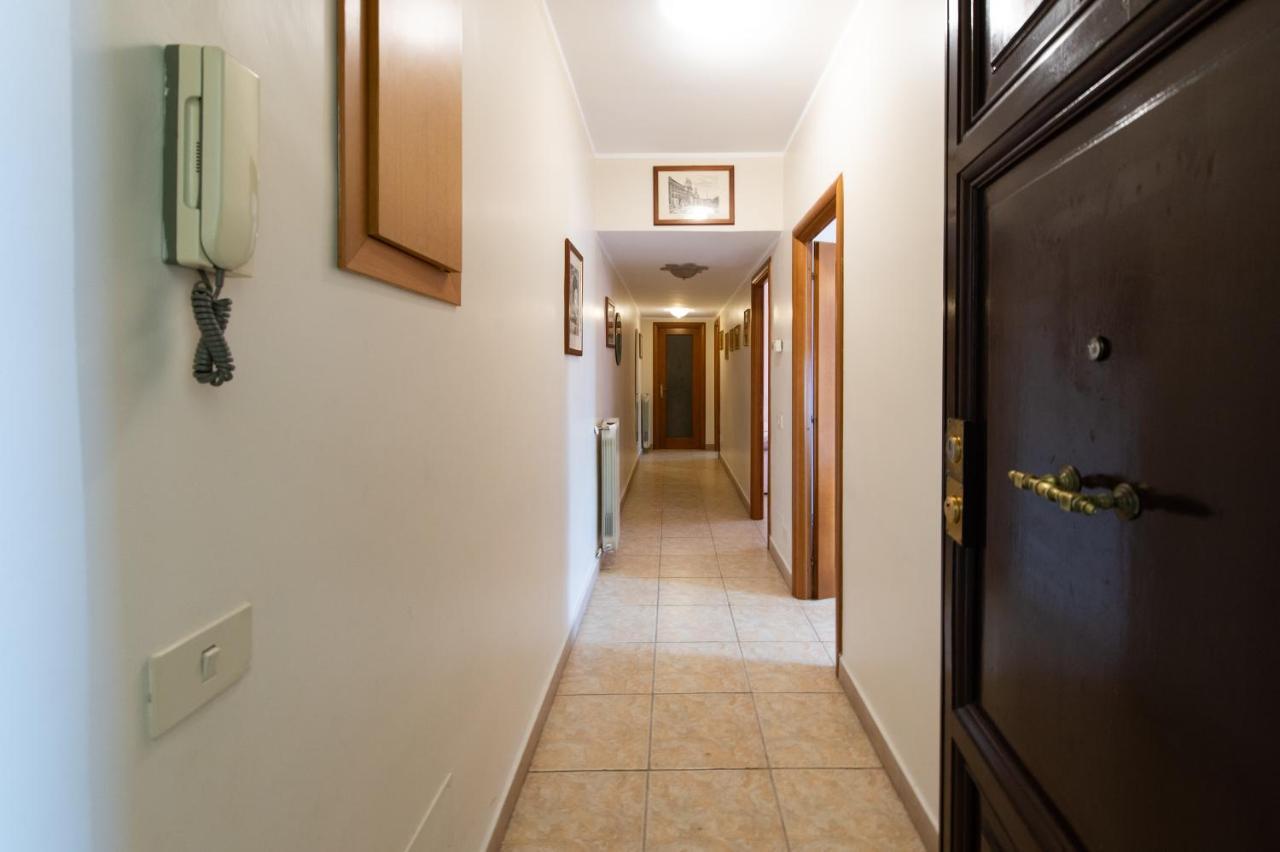 Ferienwohnung Fornaci Deluxe San Pietro Rom Exterior foto